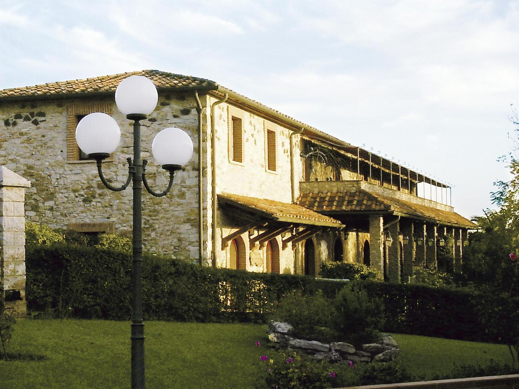 Calidario Terme Etrusche Hotel Venturina Terme Exterior photo